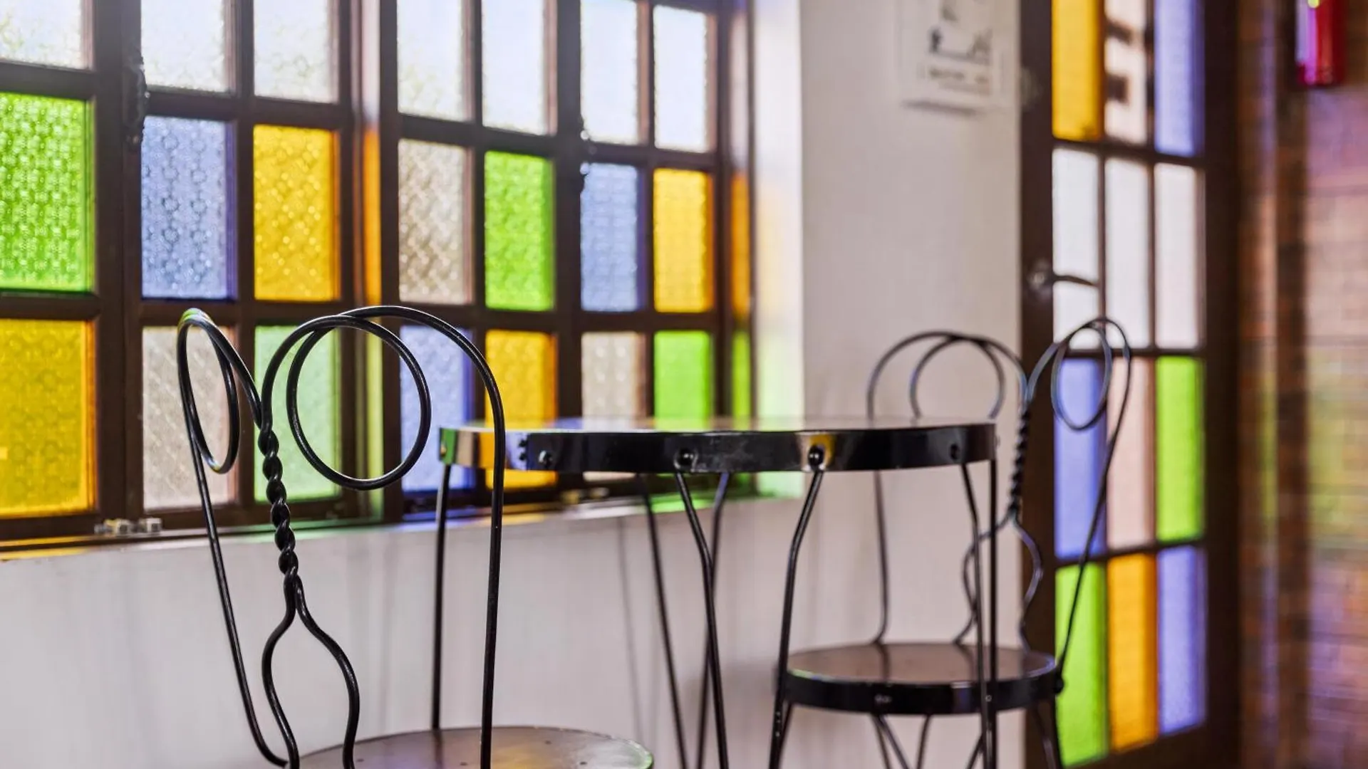 Gæstehus Cozy Las Pinas Haven With Big Garden, Pet Friendly - Near Super Market And The Airport
