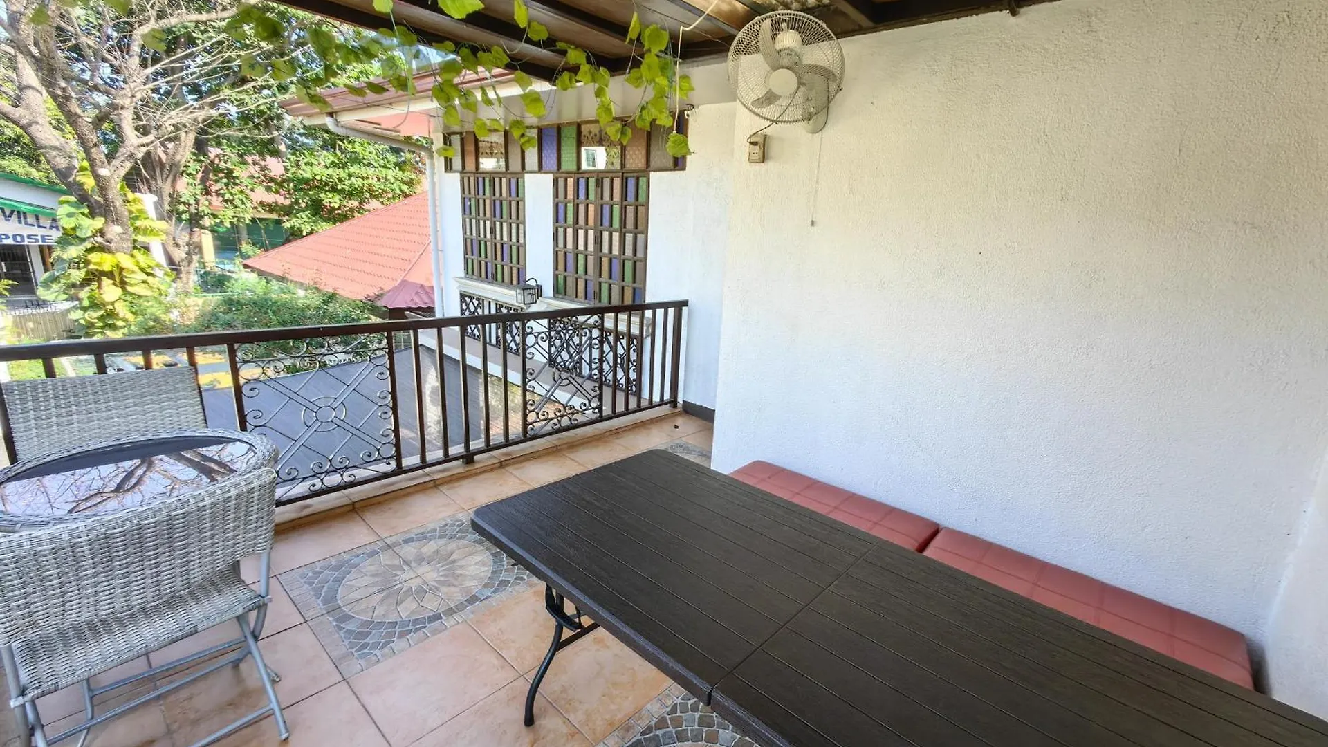 Gæstehus Cozy Las Pinas Haven With Big Garden, Pet Friendly - Near Super Market And The Airport
